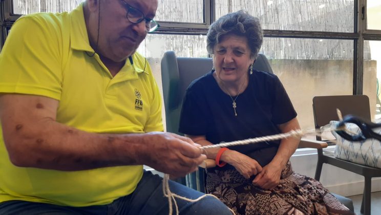Taller de elaboración de hondas en Son Forteza: Fomentando tradición y deporte